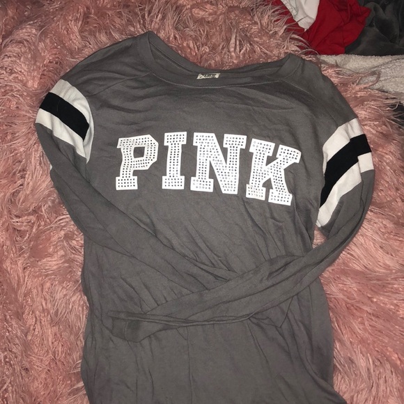 PINK Victoria's Secret Tops - PINK grey long sleeve t-shirt